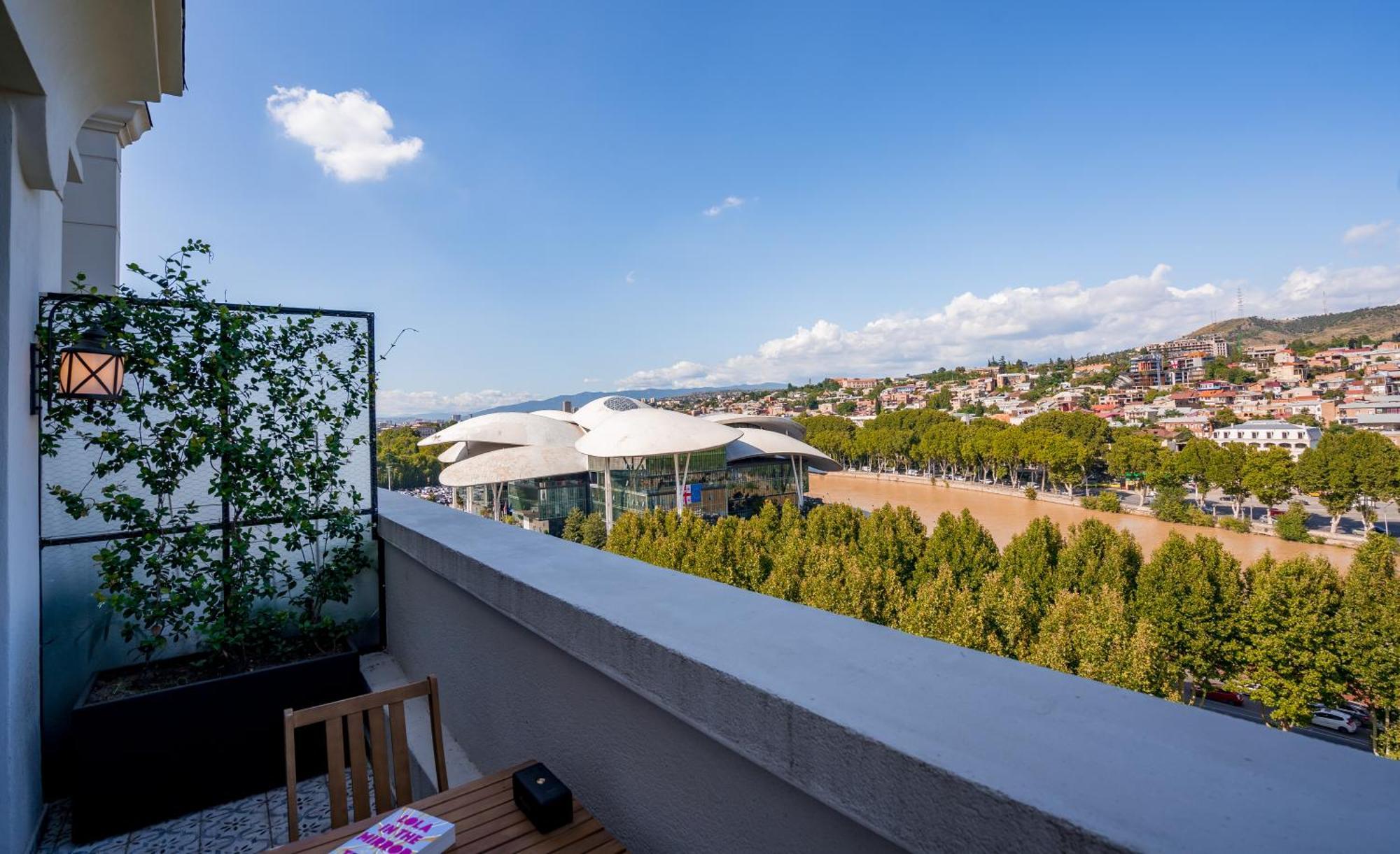 Zorba&Bond Boutique Hotel Τυφλίδα Εξωτερικό φωτογραφία