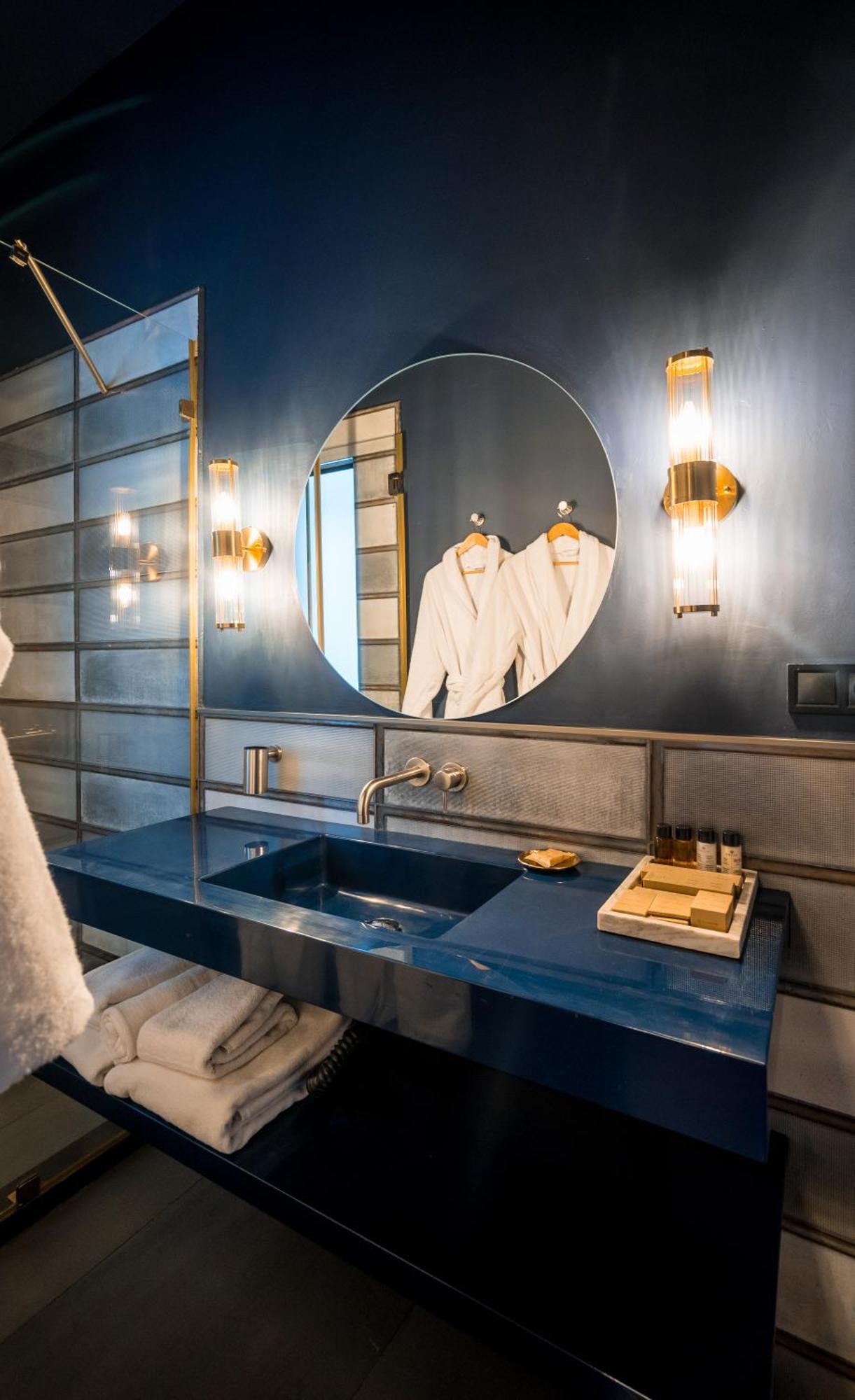 Zorba&Bond Boutique Hotel Τυφλίδα Εξωτερικό φωτογραφία