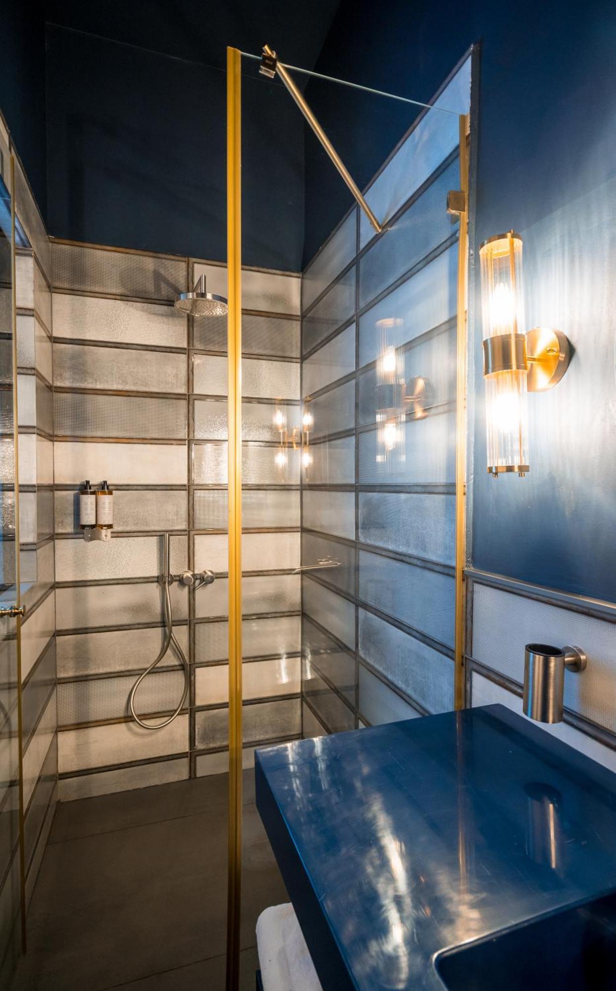 Zorba&Bond Boutique Hotel Τυφλίδα Εξωτερικό φωτογραφία