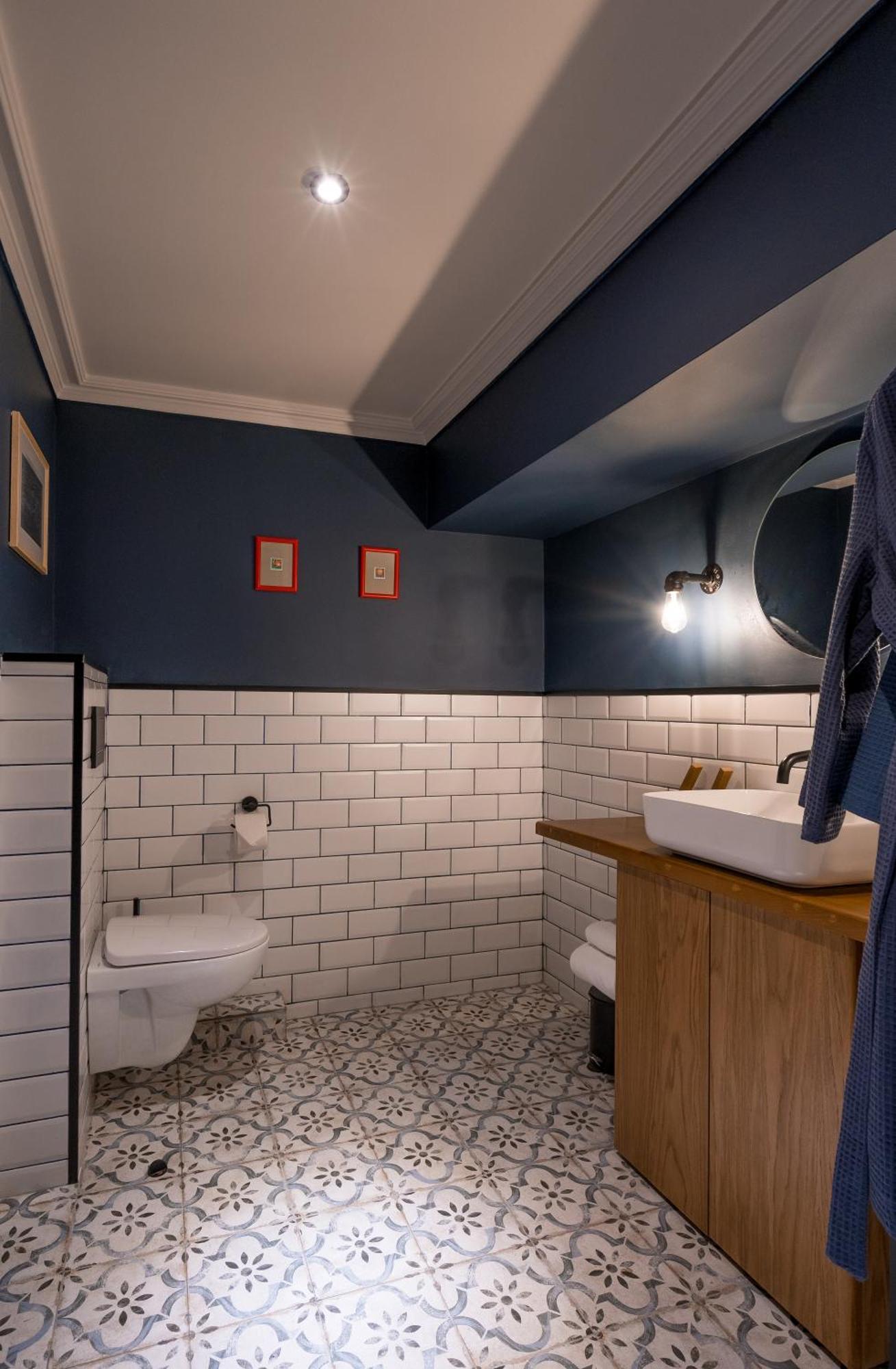 Zorba&Bond Boutique Hotel Τυφλίδα Δωμάτιο φωτογραφία